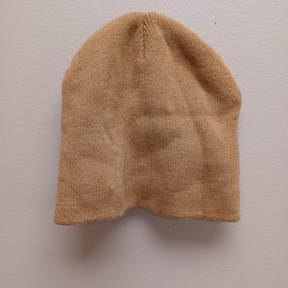 GOOMBA Mario Bros knit hat - Picture 4 of 6